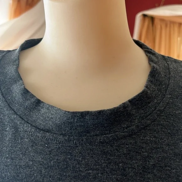 BNWOT amazon cotton T-shirt - Picture 2 of 10